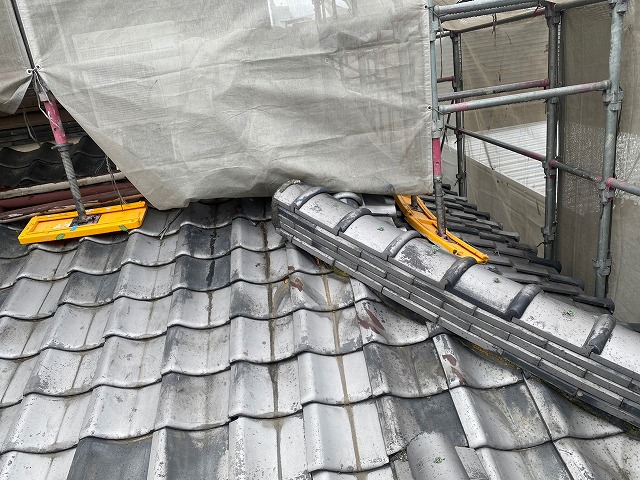 20250529-71　下屋根箇所葺き替え既存